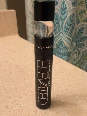 MAC Black Elevated Stack Mascara